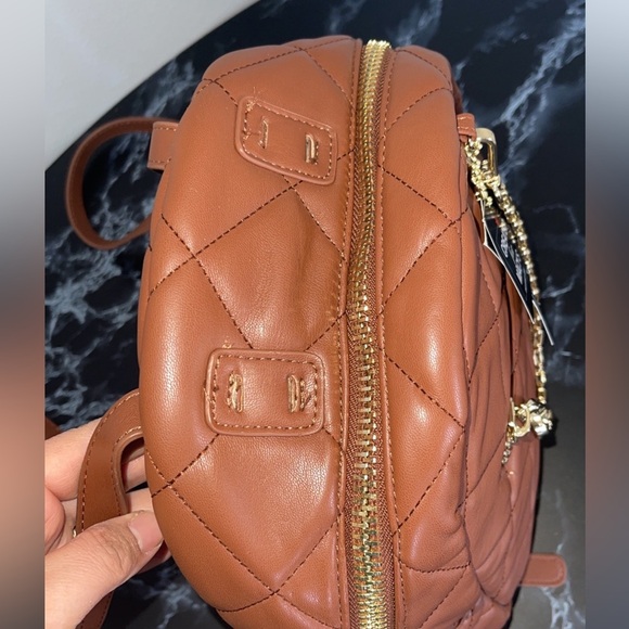 Women’s Mini Backpacks STEVE MADDEN Brown Quilted Mini Backpack Purse NEW - Picture 5 of 5